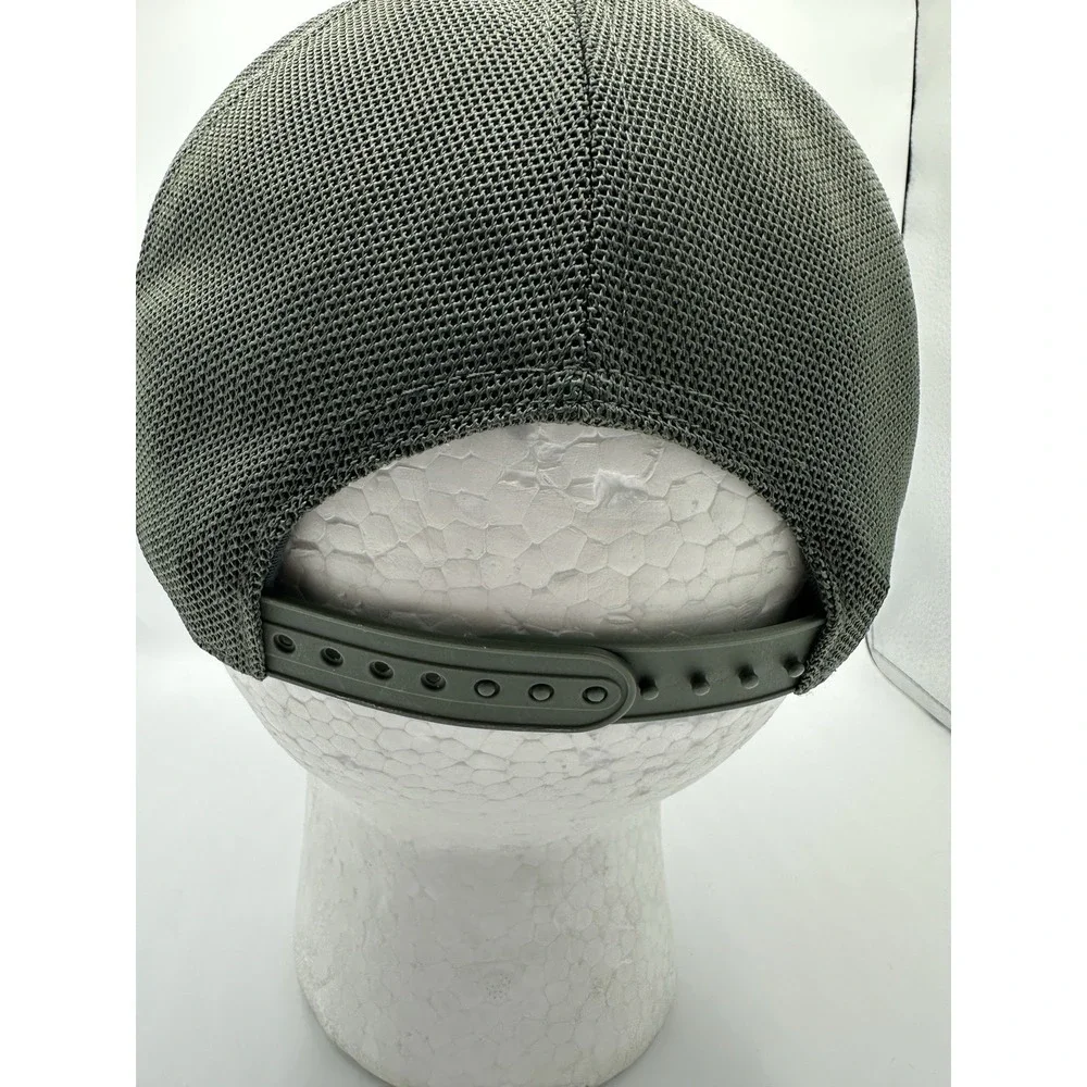 Under Armour Camo Mesh Back Snapback Hat Green Tan Hunting Trucker Cap